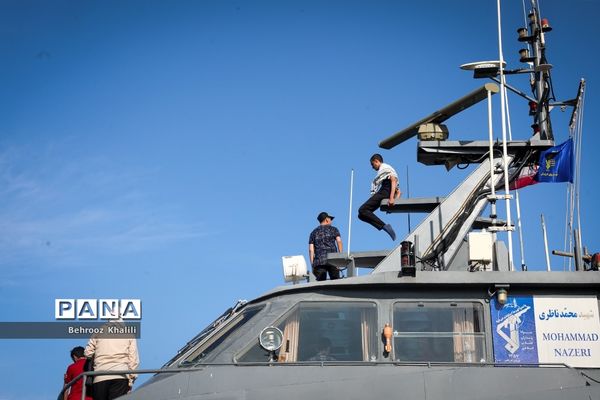 بازدید دانش‌آموزان سمپاد از مراکز مهم نظامی، دفاعی و پالایشگاه ستاره خلیج‌فارس استان هرمزگان