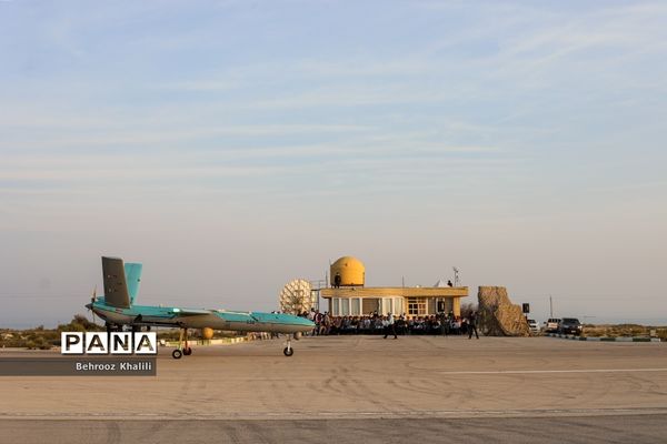 بازدید دانش‌آموزان سمپاد از مراکز مهم نظامی، دفاعی و پالایشگاه ستاره خلیج‌فارس استان هرمزگان