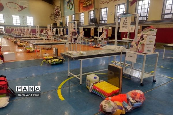 توزیع تجهیزات کامل اتاق بهداشت و اقلام ورزشی مدارس منطقه دماوند