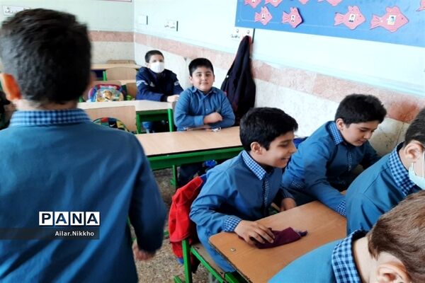 کلاس تکانی پیش از سال نو در پاکدشت