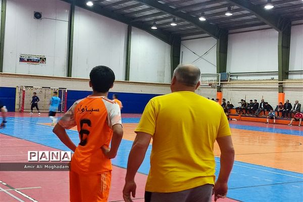 برگزاری سی و نهمین مسابقات ورزشی فوتسال دانش‌آموزان پسر متوسطه اول