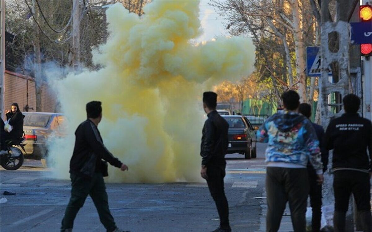 شهروندان از خرید مواد محترقه دست ساز پرهیز کنند