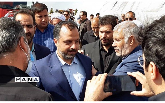 وزیر اقتصاد به عراق می‌رود