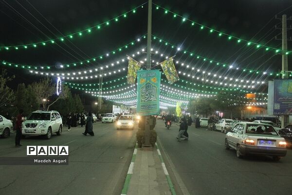 جلوه‌هایی از جشن و سرور مردم قم