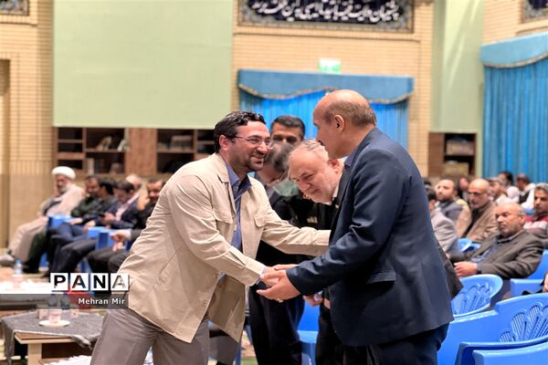 همایش بزرگداشت روز شهدا
