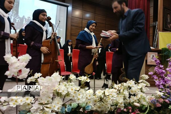 برگزاری اردوی تفریحی یک روزه مربیان و معاونان پرورشی شهرستان قدس در اردوگاه شهید منتظری شهرستان شهریار