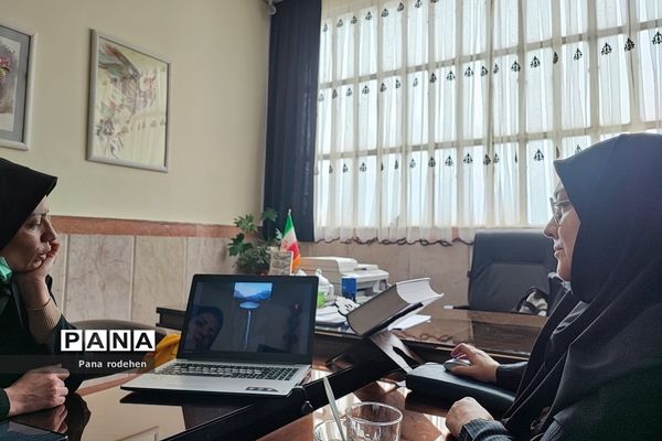 برگزاری کارگاه آموزشی اصول تدوین و مستند‌سازی تجارب برتر و داوری مستندات در هنرستان مبتکران رودهن