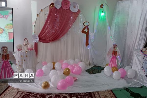 برگزاری آیین نمادین جشن تکلیف دختران پایه سوم شهرستان فیروزکوه