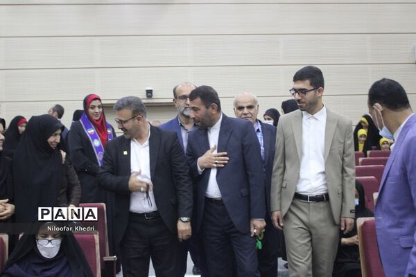 همایش طلایه‌داران تربیت آموزش و پرورش استان بوشهر