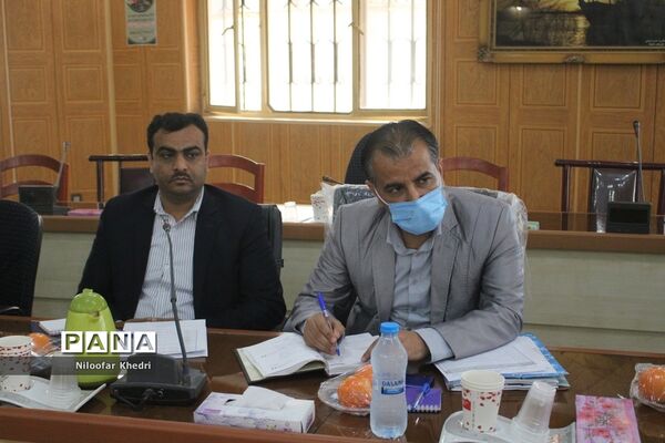کارگاه آموزشی توانمند‌سازی کارشناسان ارزیابی عملکرد و پاسخگویی به شکایات آموزش و پرورش استان بوشهر