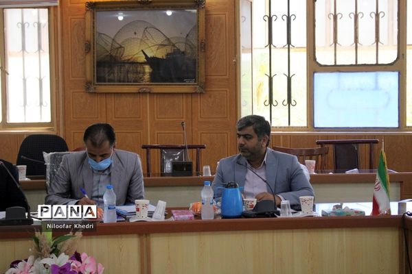 کارگاه آموزشی توانمند‌سازی کارشناسان ارزیابی عملکرد و پاسخگویی به شکایات آموزش و پرورش استان بوشهر