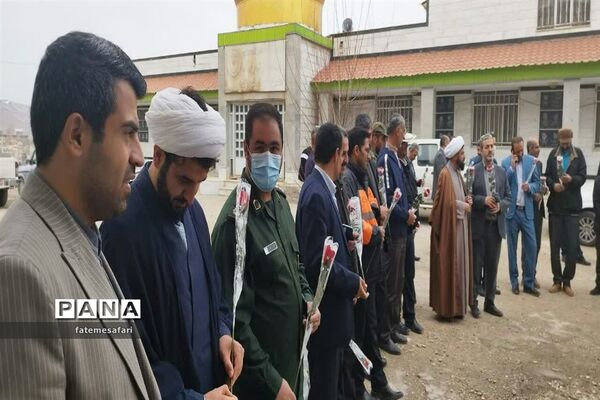 آیین غبارروبی و عطر افشانی مزار شهدا و طرح سلام بر شهید در شهرستان فیروزکوه