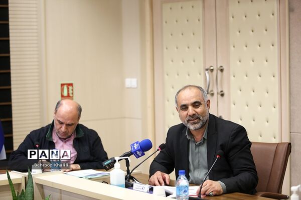 نشست خبری رئیس کمیته امداد