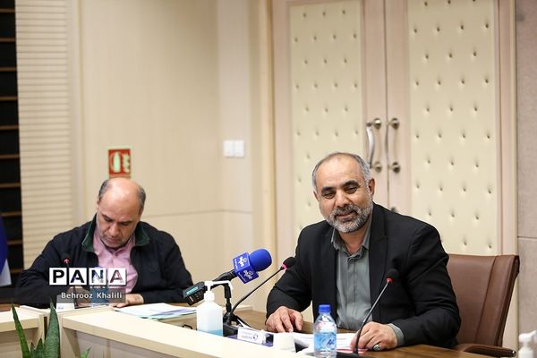 نشست خبری رئیس کمیته امداد