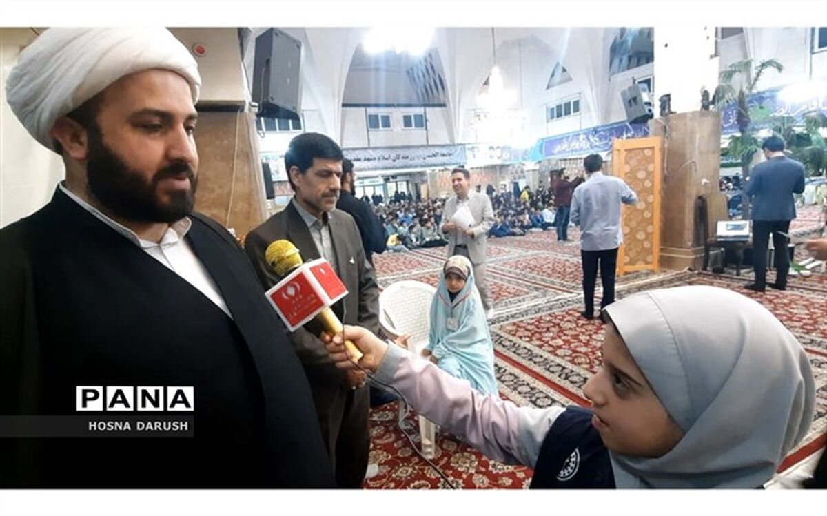 انس گرفتن با قرآن در هر سنی دل انسان را زنده می‌کند