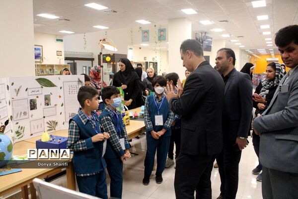 نمایشگاه جابربن حیان دبستان شهید کاوه شهرستان بوشهر
