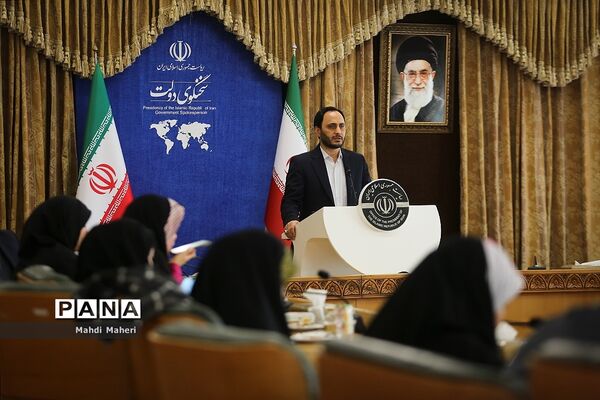 نشست خبری سخنگوی دولت