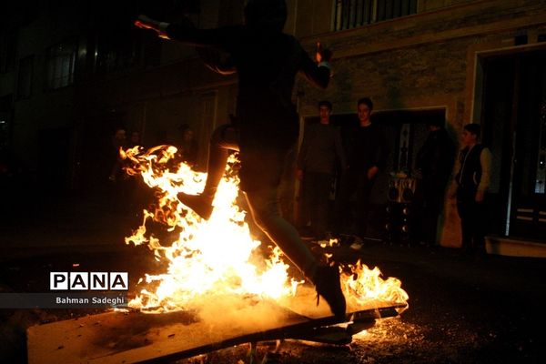 چهارشنبه‌سوری در تهران