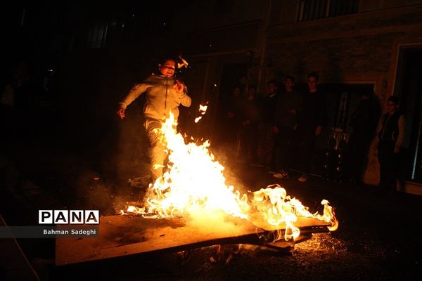 چهارشنبه‌سوری در تهران