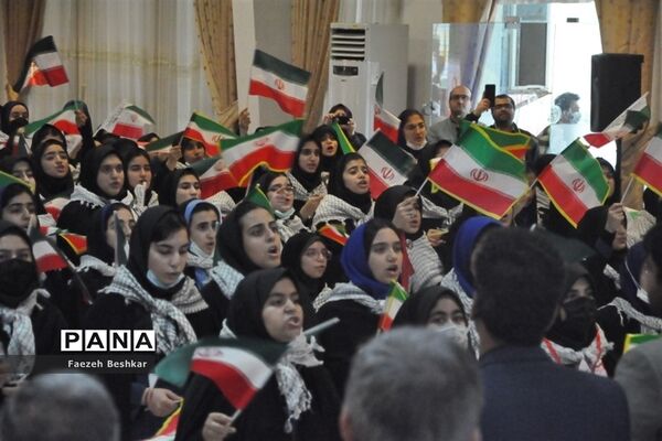 اختتامیه جشنواره ملی لاله‌های روشن در مازندران