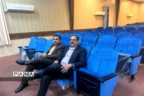 همایش تجلیل از مدیران، آموزگاران و دبیران غیردولتی ( تلاش ماندگار ۳)  امیدیه