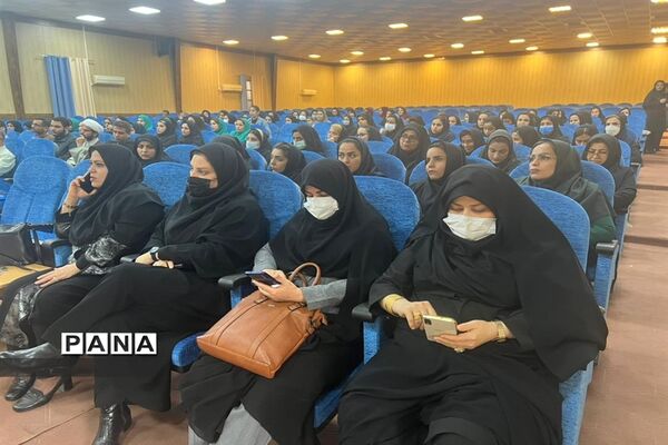 همایش تجلیل از مدیران، آموزگاران و دبیران غیردولتی ( تلاش ماندگار ۳)  امیدیه