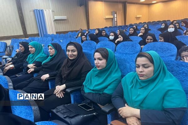 همایش تجلیل از مدیران، آموزگاران و دبیران غیردولتی ( تلاش ماندگار ۳)  امیدیه