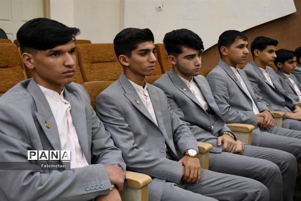 همایش تقدیر از فرهنگیان جوان موفق خوزستان