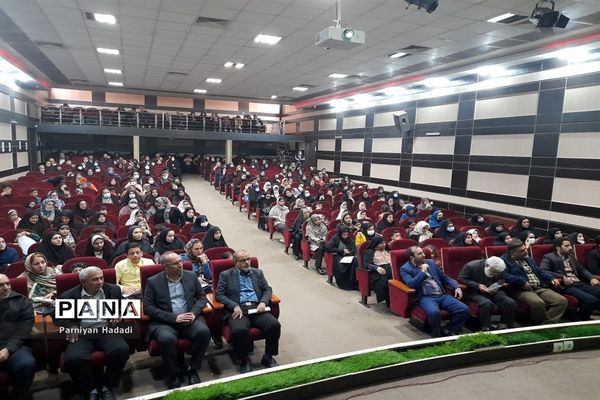 اختتامیه مسابقه کتابخوانی وصیت‌نامه سردار دلها در شهریار