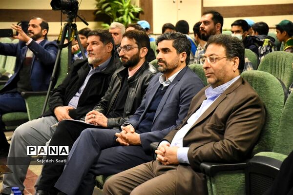 آیین تنفیذ احکام شهرداران مدارس منطقه ۱۴