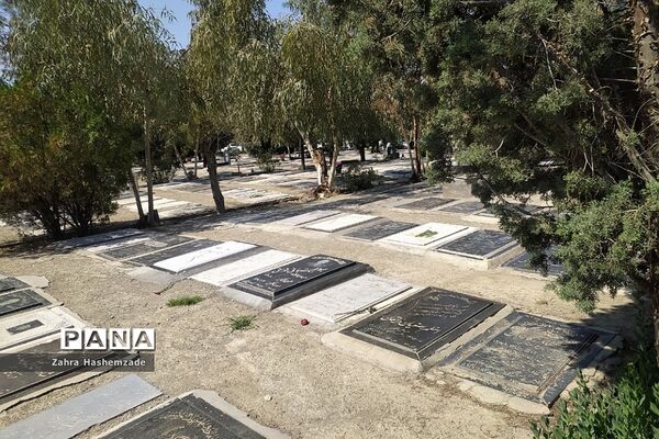 آخرین روز سال در بهشت زهرا(س) تهران