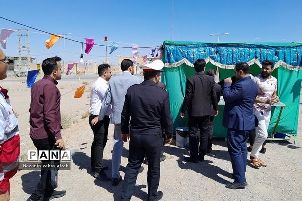 برپایی نوروزگاه‌ در محور یزد - کرمان توسط استانداری یزد