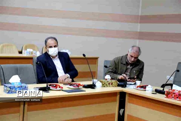 جلسه هماهنگی  آماده سازی هزار بسته معیشتی برای ماه مبارک رمضان