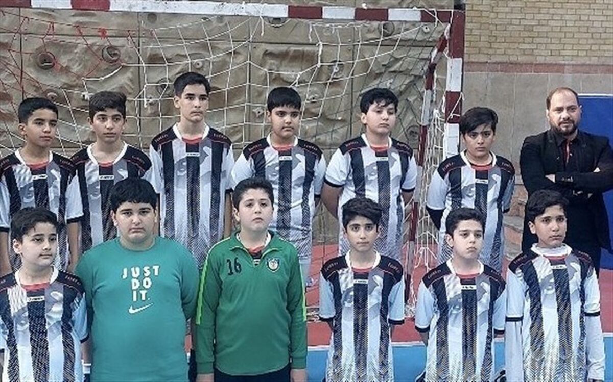 کسب مقام دوم مسابقات هندبال توسط تیم منتخب پسران ابتدایی شهرستان قدس