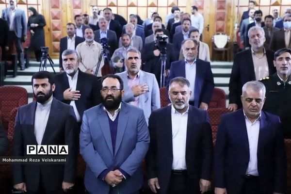 آخرین جلسه شورای اداری 1401 لرستان