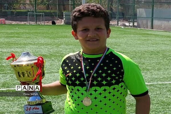 قهرمانی تیم فوتبال مدرسه شهید دهستانی در لیگ فوتبال دانش‌آموزی بافق
