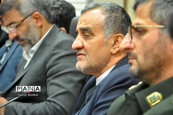 تجلیل و تقدیر از ورزشکاران مدال آور در ساری