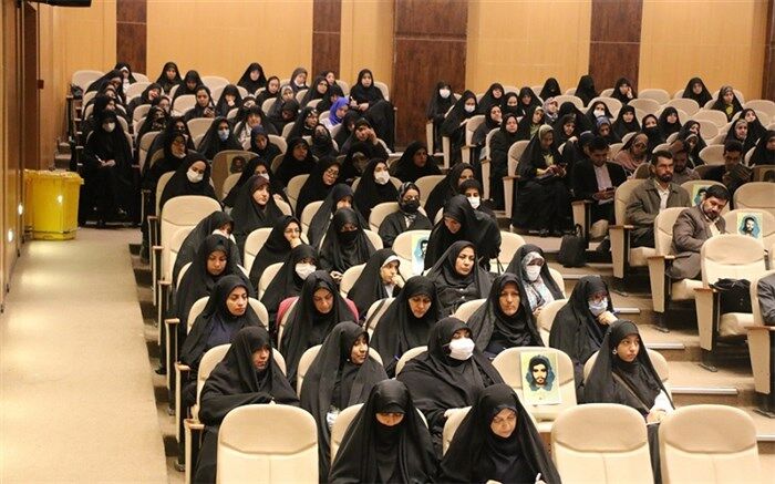 کارگاه آموزش داستان‌نویسی در قم برگزار شد