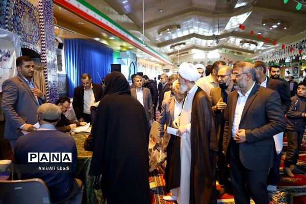 آخرین نماز جمعه سال ۱۴۰۱ شهرستان ساری