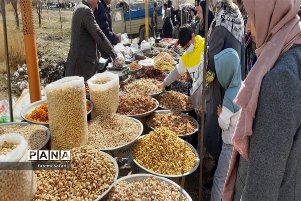 حال و هوای بازار فیروزکوه در واپسین روزهای سال ۱۴۰۱