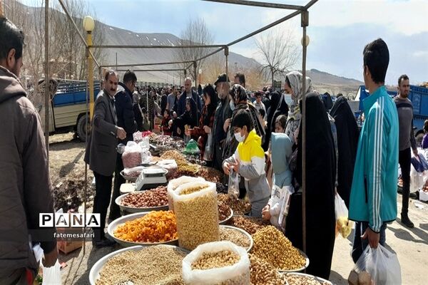 حال و هوای بازار فیروزکوه در واپسین روزهای سال ۱۴۰۱
