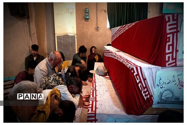 دانش‌آموزان کهریزک، قدم قدم در مسیر شهدای شهر نور