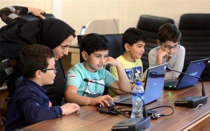 آغاز طرح ارتقاء سواد دیجیتال در بین یک میلیون دانش‌آموز ابتدایی و بیش از 30 هزار آموزگار