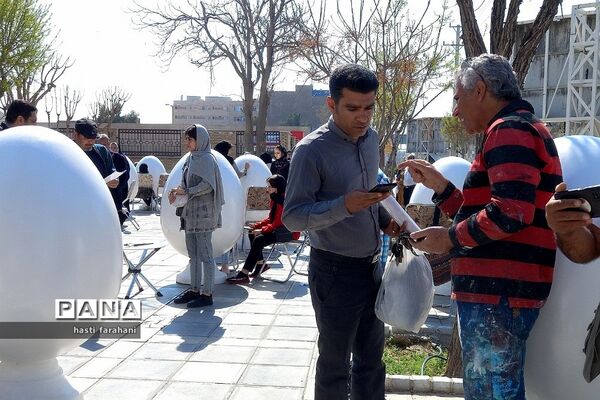 جشنواره «تخم مرغ‌های رنگی» در شهرستان قرچک