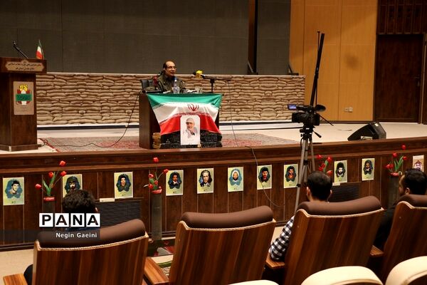 کارگاه داستان‌نویسی دفاع مقدس در قم
