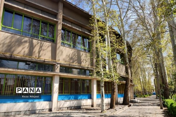 هنرستانی به قدمت انقلاب اسلامی در تهران
