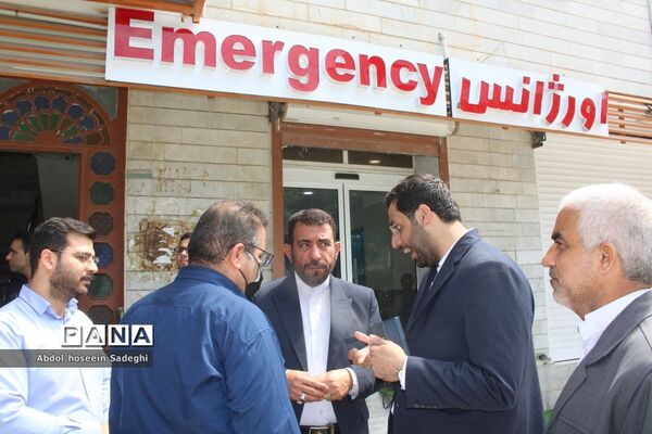 بازدید مدیرکل آموزش و پرورش استان بوشهر از درمانگاه شهدای فرهنگیان بوشهر