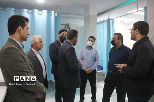 بازدید مدیرکل آموزش و پرورش استان بوشهر از درمانگاه شهدای فرهنگیان بوشهر