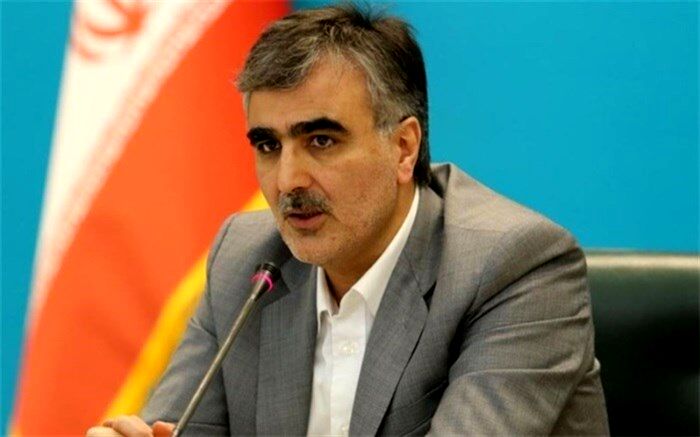 پیش بینی فرزین درباره وضعیت بازار ارز در سال ۱۴۰۲