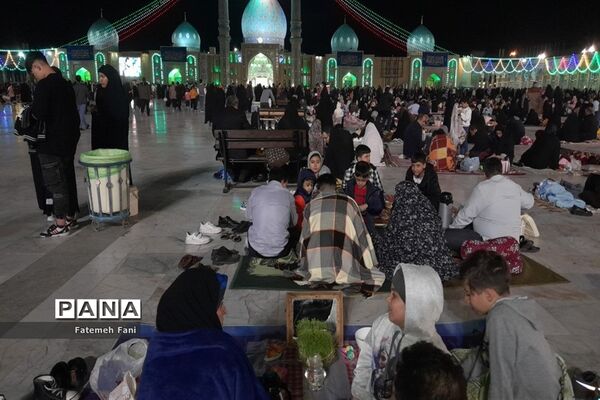 لحظات تحویل سال در مسجد مقدس جمکران